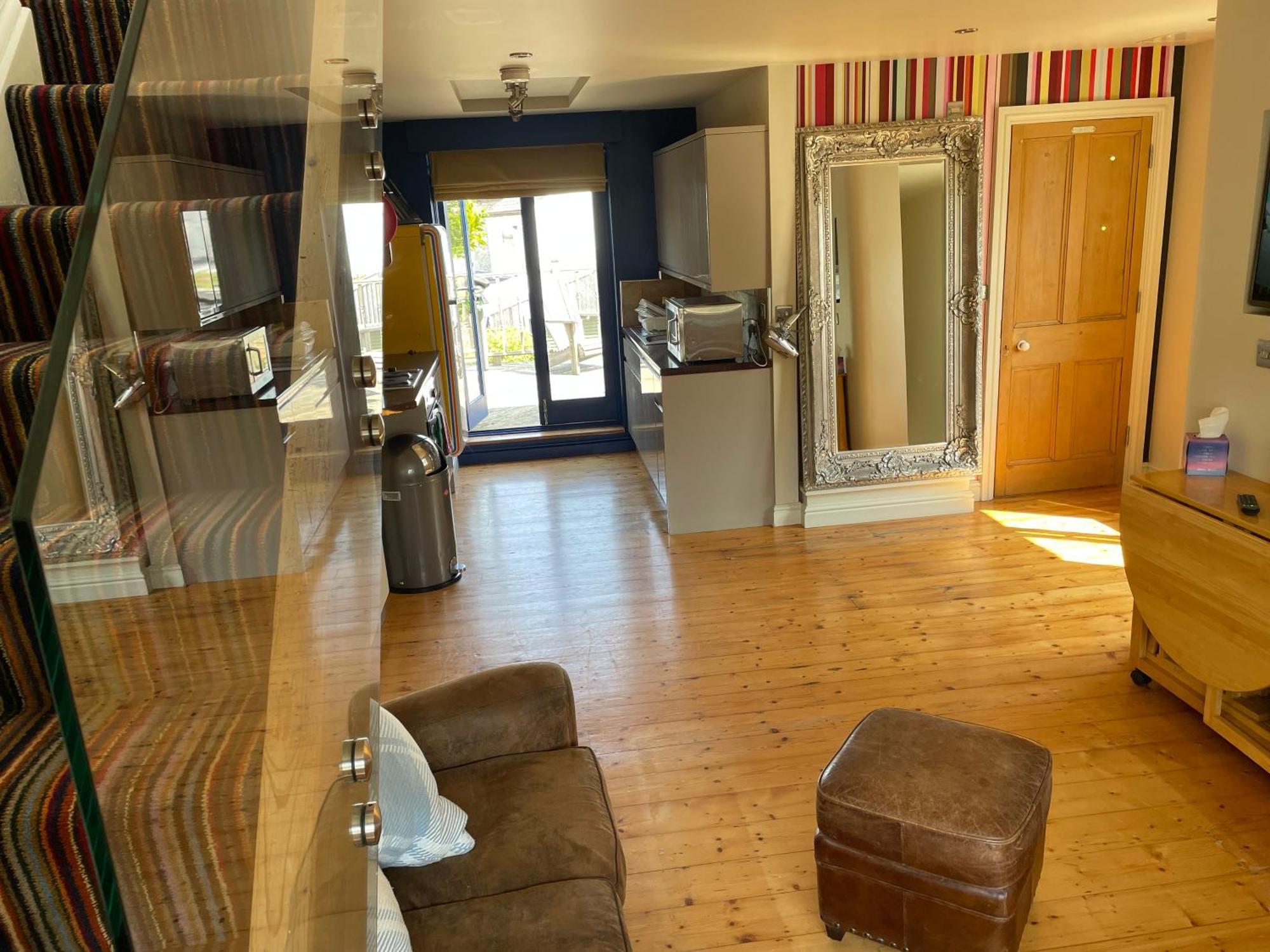 Studio 7 Apartment เซนต์ออสเทลล์ ภายนอก รูปภาพ